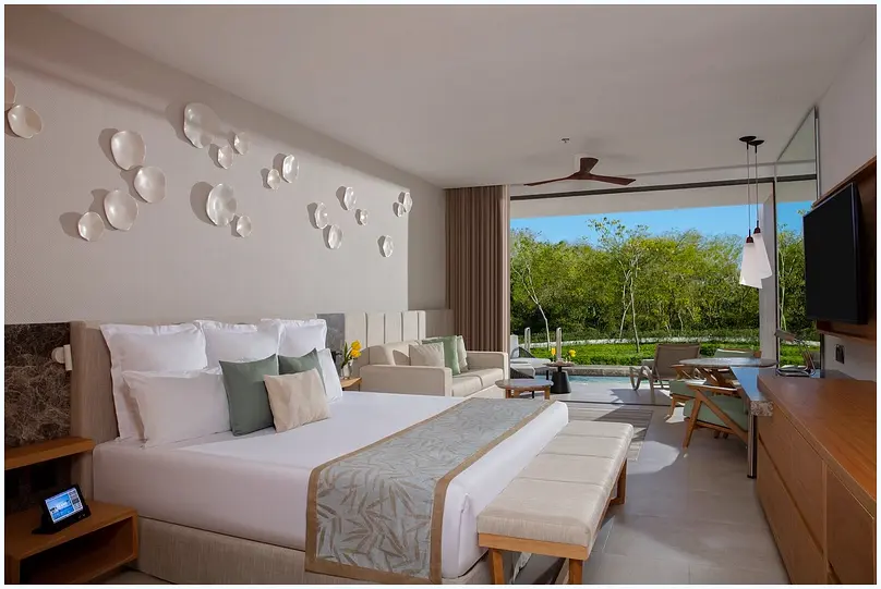 Secrets and Dreams: Unlocking the Hybrid All-Inclusive Experience in Riviera Nayarit