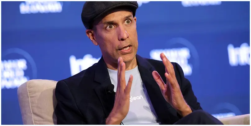The Job Market Paradox: Elite CEOs Say Gen Z Lacks Drive, Not Opportunity